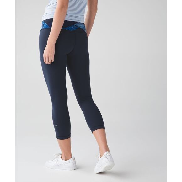 Lululemon Blue Patchwork Wunder Under Crop III Leggings - Size 6 - Full On Luon - Picture 2 of 8
